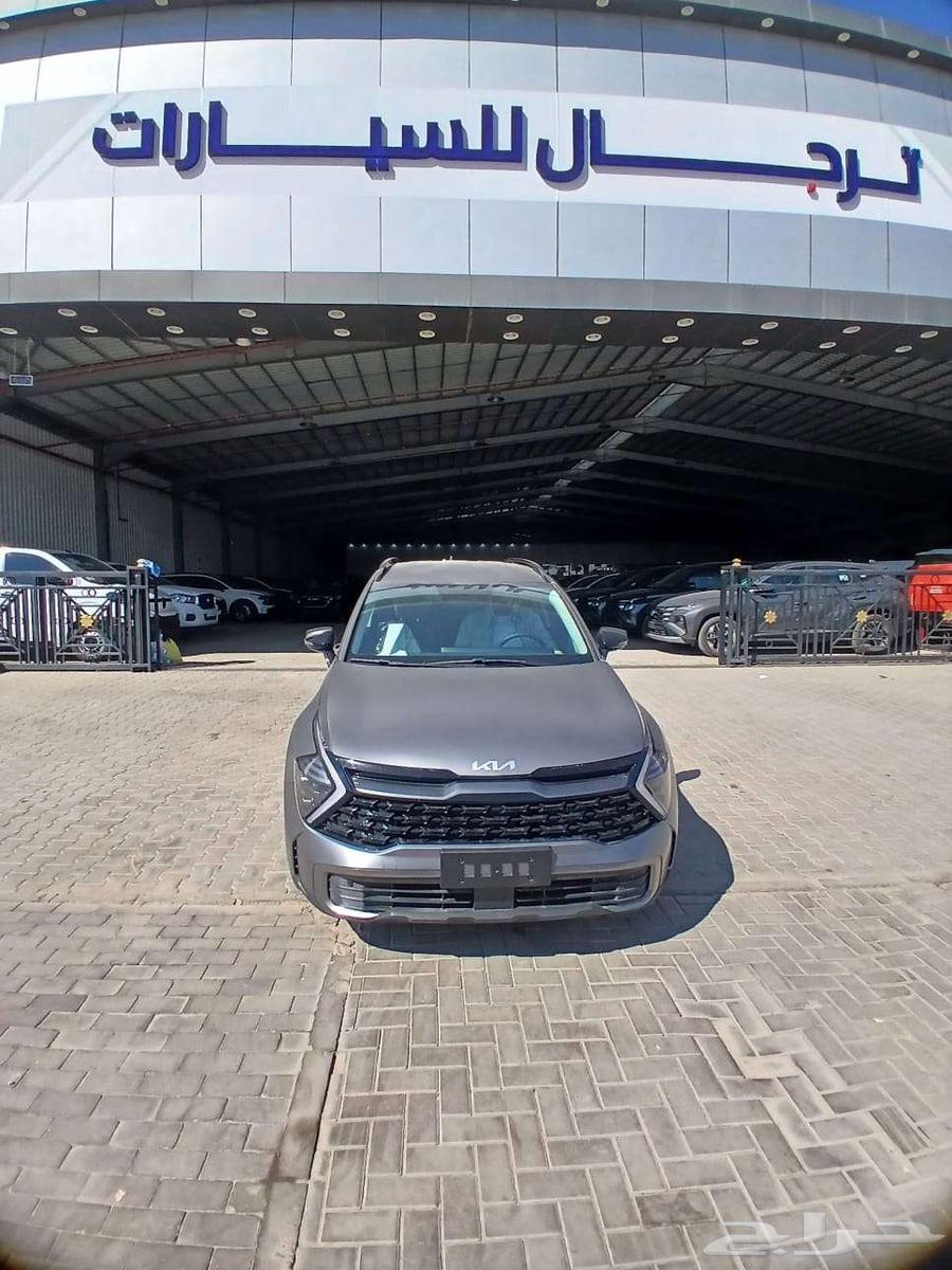 The strongest offer for the Sportage large standard with a 2000 engine, model 202563171367749762112
