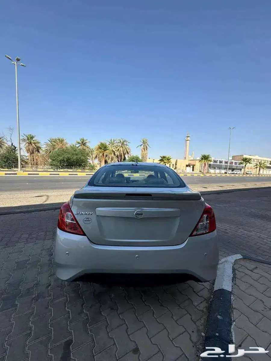 Nissan Sunny old model 202463169957667585113