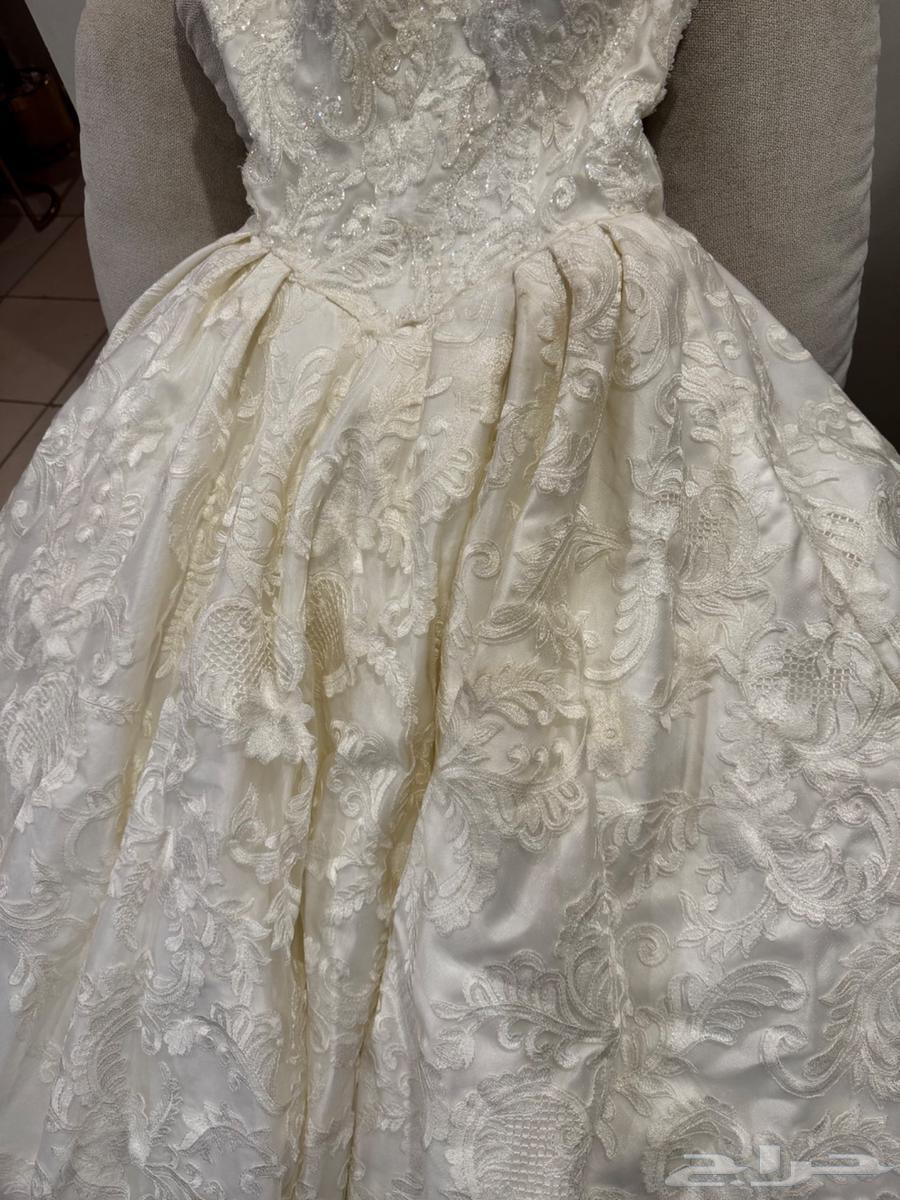 Elegant used wedding dress for sale63109715627521112