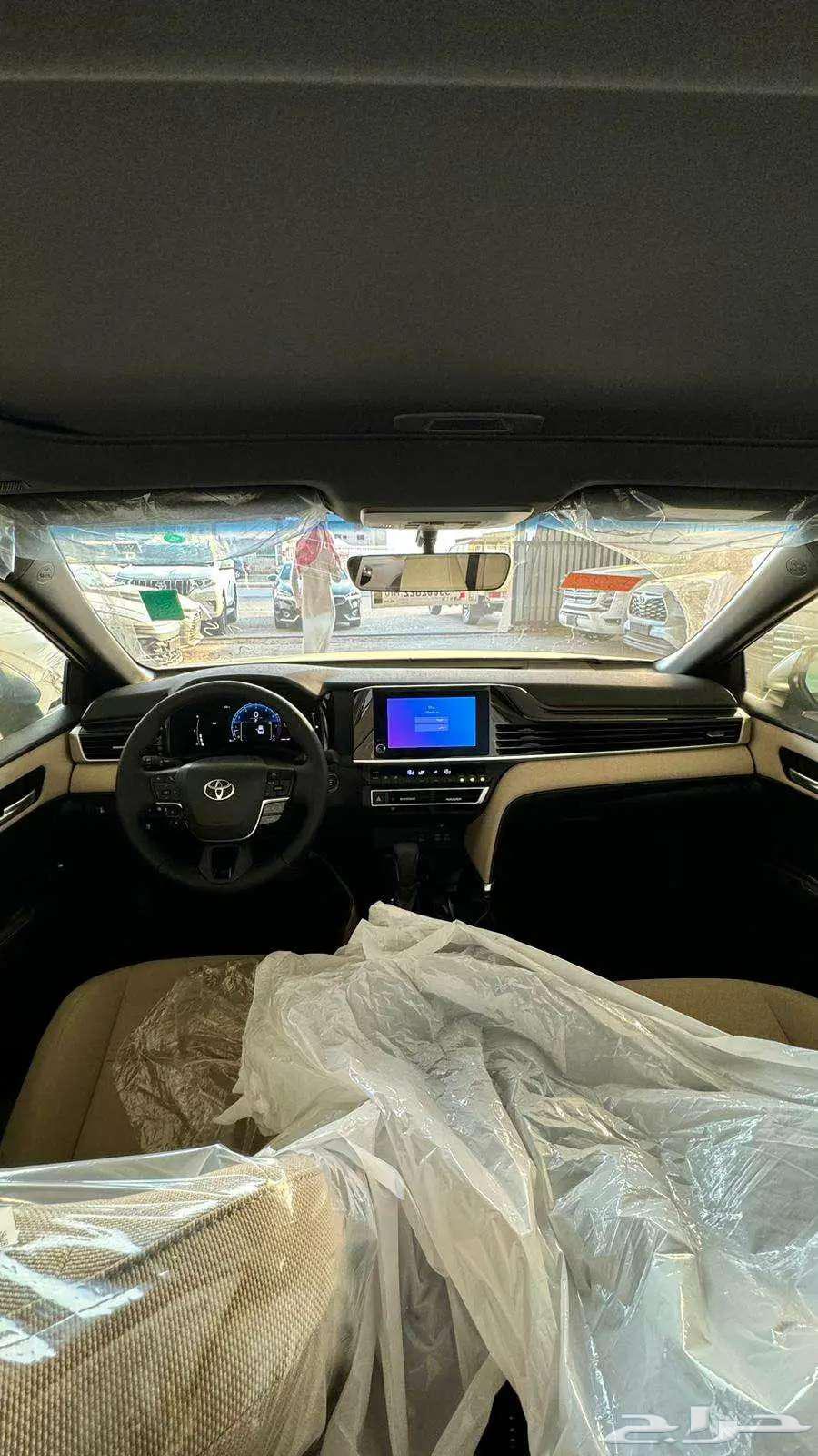 تويوتا كامري LE بنزين 2025 - عرض بنك الأهلي63170436547714113
