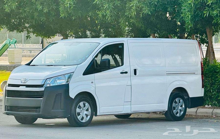 2020 diesel cargo bus for 83,000 riyals63168078626691114