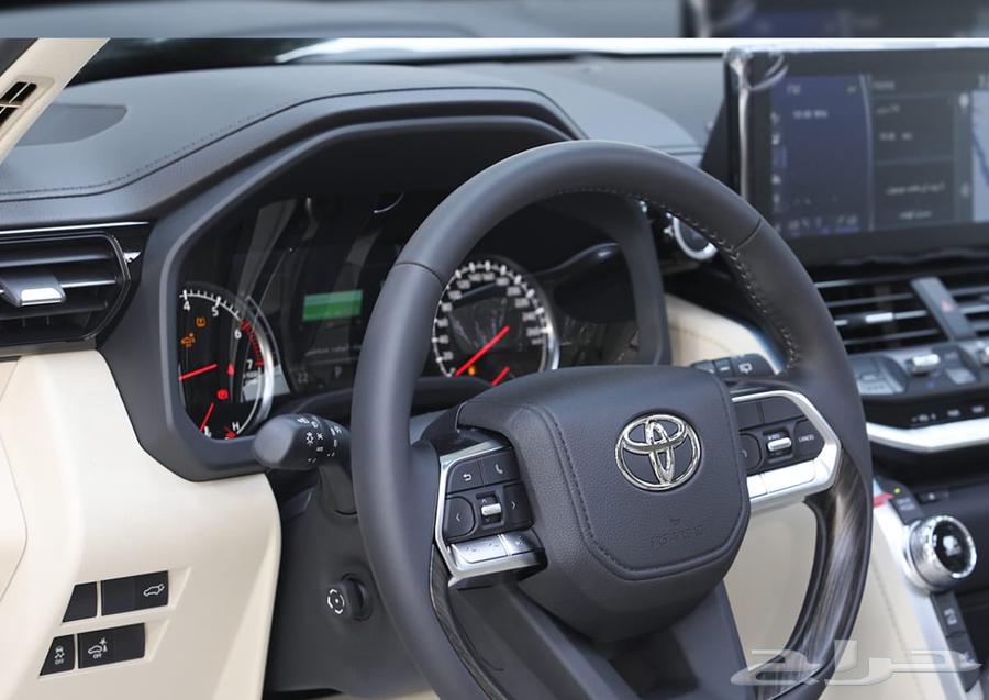 Land Cruiser VXR 2023 Gulf Pearl63170901582595111