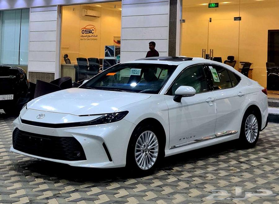 Toyota Camry LE gasoline Saudi opening 202563169950318593113
