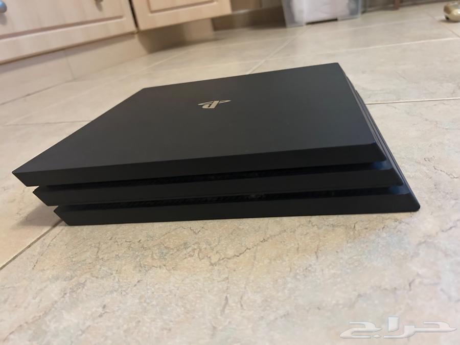 PS4 Pro و6 أدوات تحكم و9 ألعاب63110059362819111