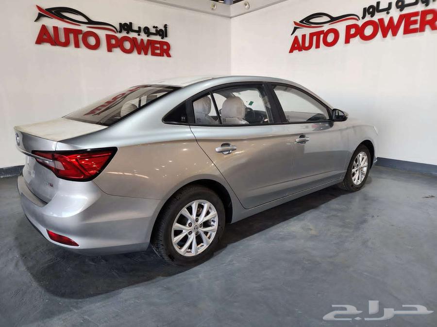 MG 5 2005 استندر63169975438850114