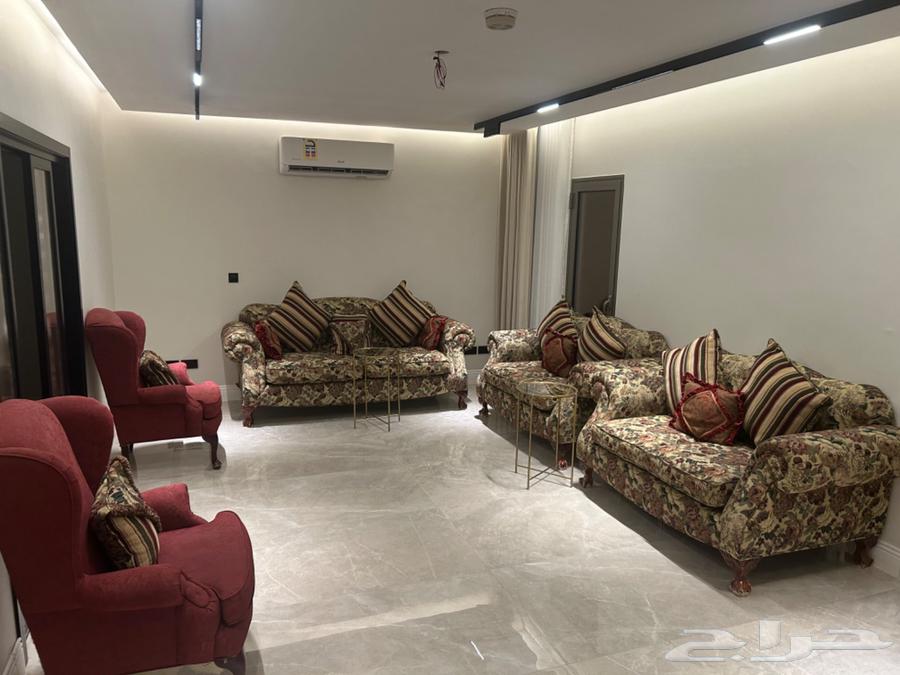 Cannabis with tables for sale631093641498901112