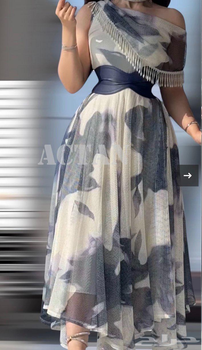 فستان من Actan استعمال خفيف مقاس سمول63105653345283115
