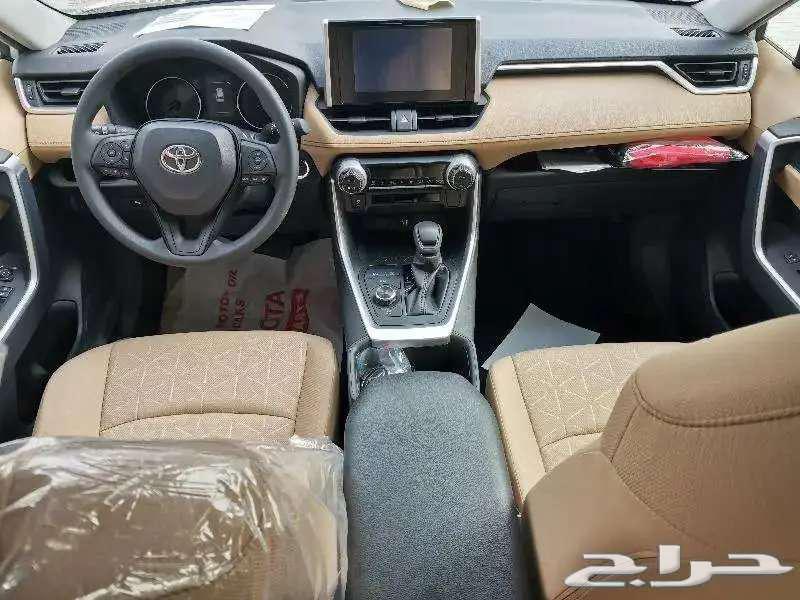 2025 Toyota RAV4 LE Hybrid, lowest price in the market63167647840386114