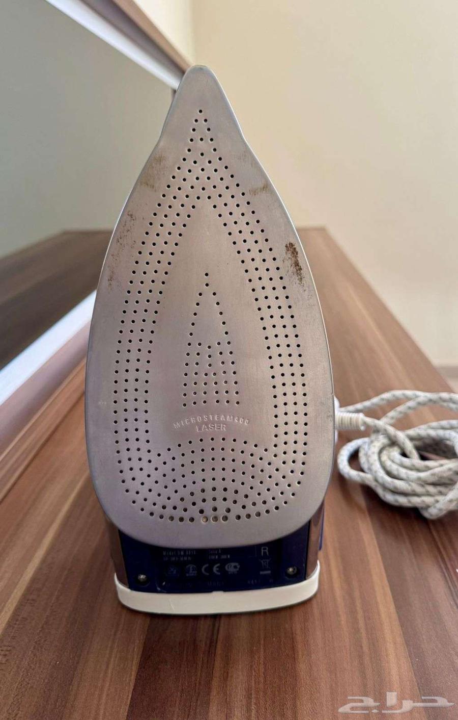 Ravelli German Steam Iron and Table63105268123521112