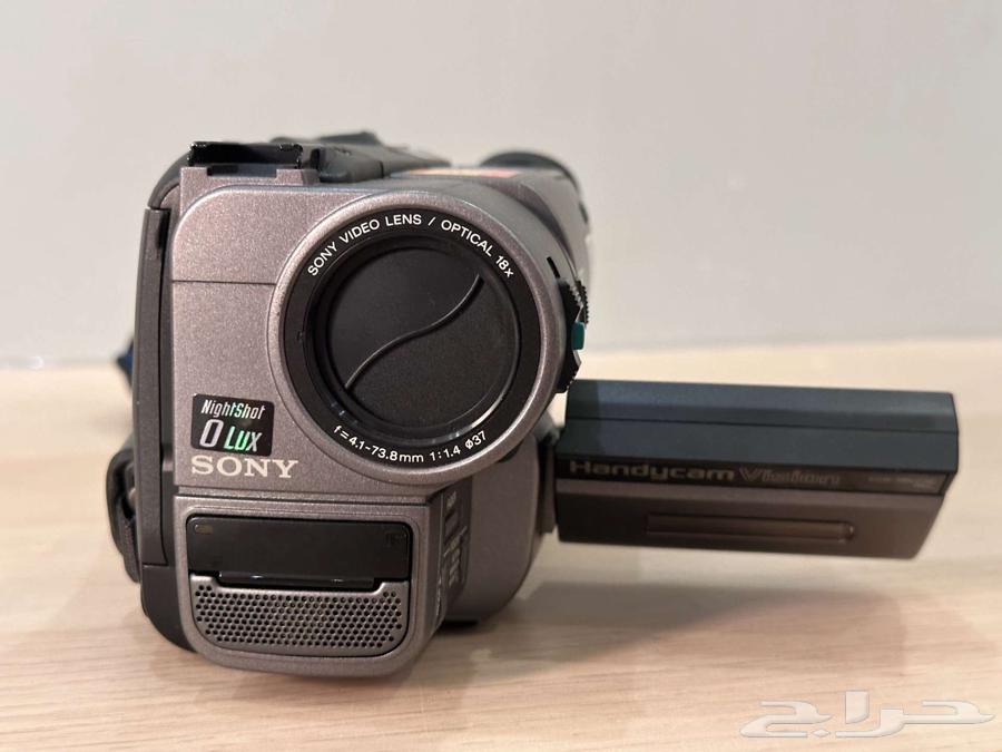كاميرا سوني ديجيتال ايت Sony Handycam Video8 (تم البيع)63011345543169114