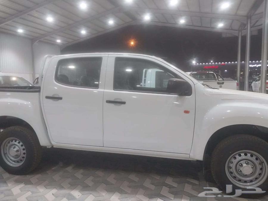 Isuzu 2025 D-Max GMR2 4x4 without electric windows and standard63165752308610113