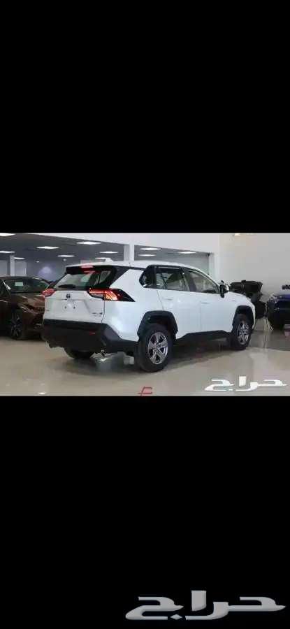 Toyota RAV4 LE Gasoline Standard without 4WD 202563159755322498111
