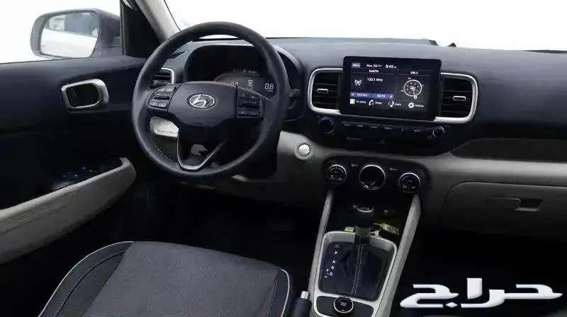 Hyundai Venue 2024 fully loaded, cash and installments available63161553841027113