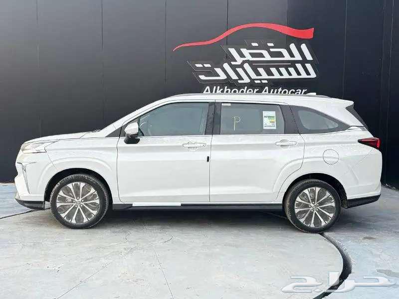 Toyota Vellfire 7-seater 2024 available at Al-Khudr for Cars63160626934659112