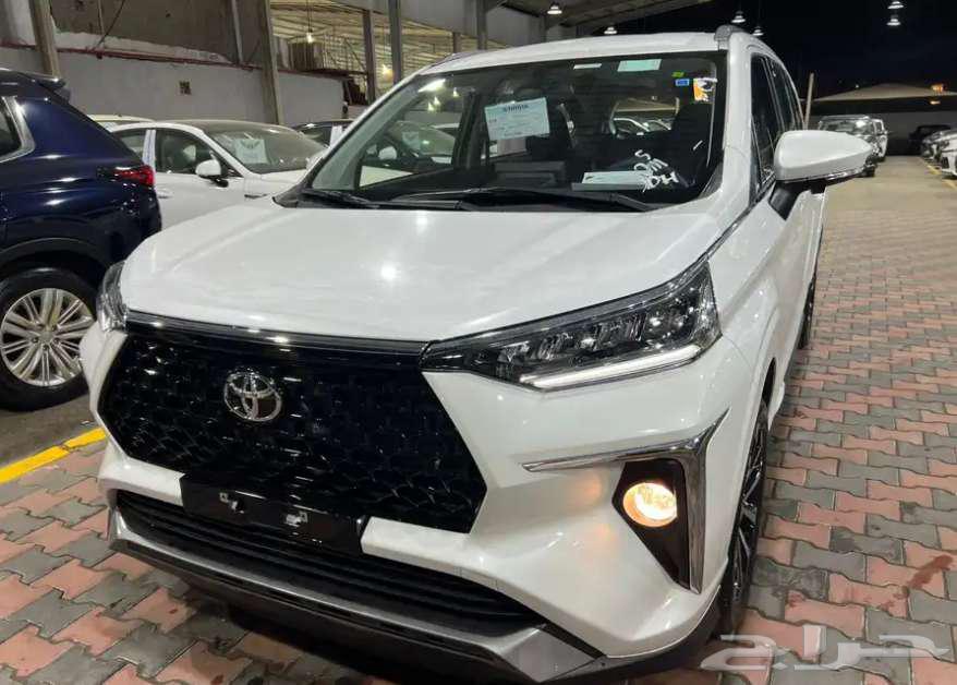 تويوتا فيلوز GLX بنزين موديل 2024 اقساط63161100622721110