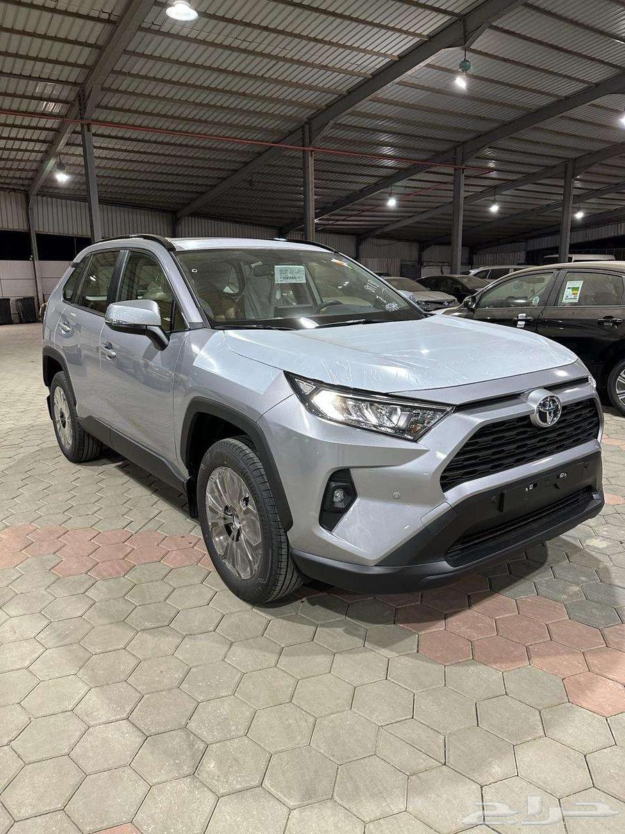 Toyota RAV4 XLE 2025 model63159271885315112