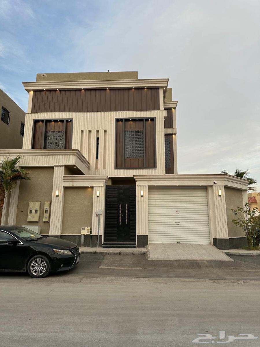 Ground floor corner plot of 20 with independent deed62887398816771111