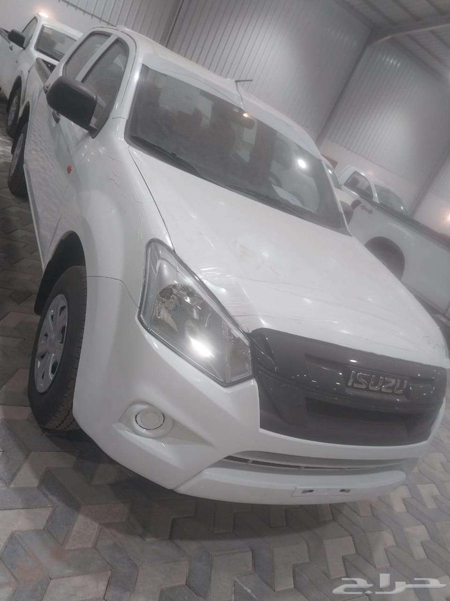 Isuzu 2025 D-Max Gmaratin 4x4 without electric windows and standard63161543146754114