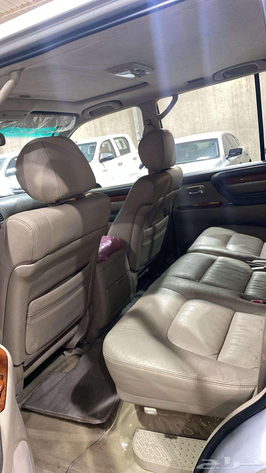 Lexus LX 570, fully loaded, Saudi model 2007, sold.63158381915010114