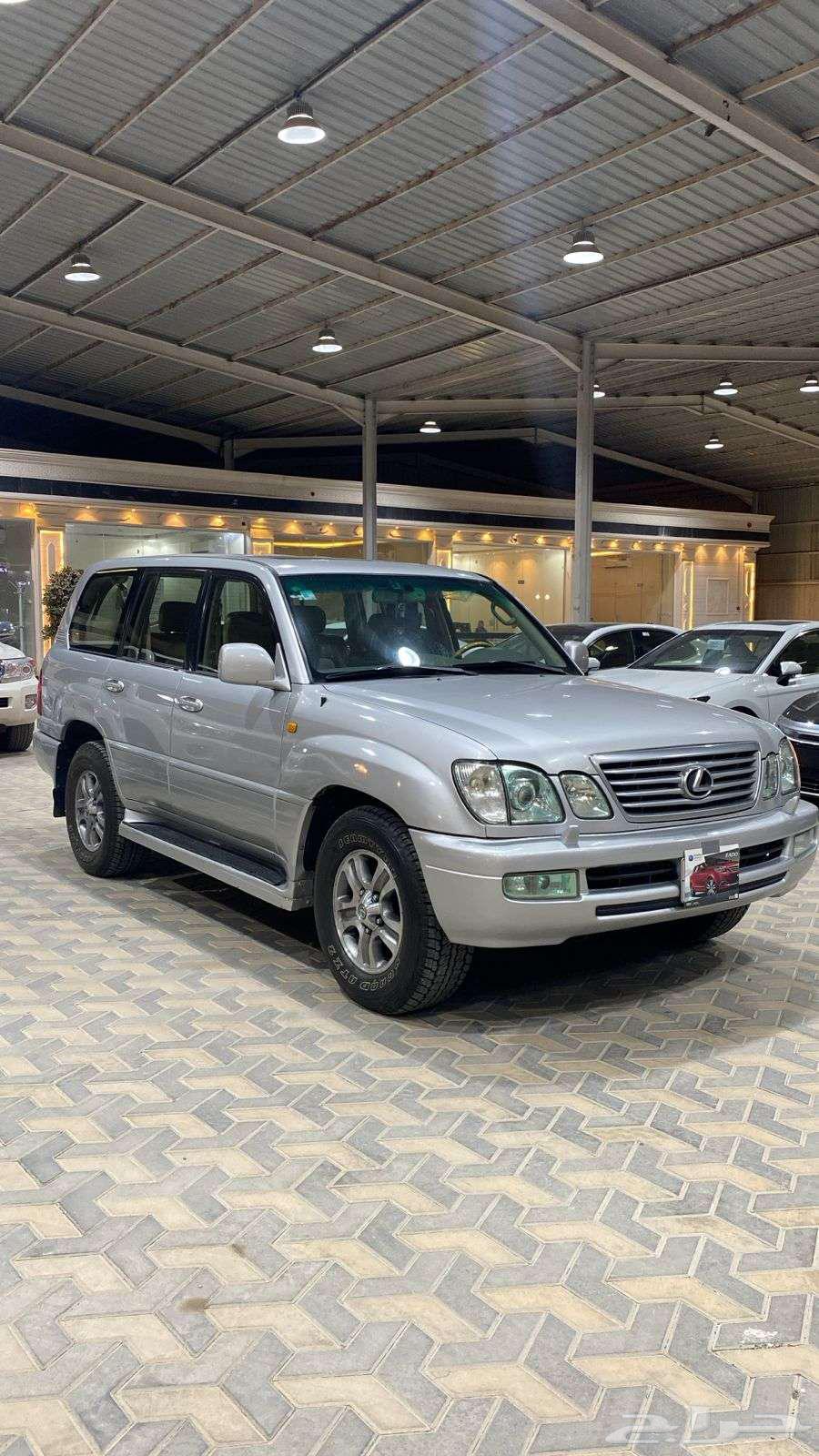 Lexus LX 570, fully loaded, Saudi model 2007, sold.63158381915010111