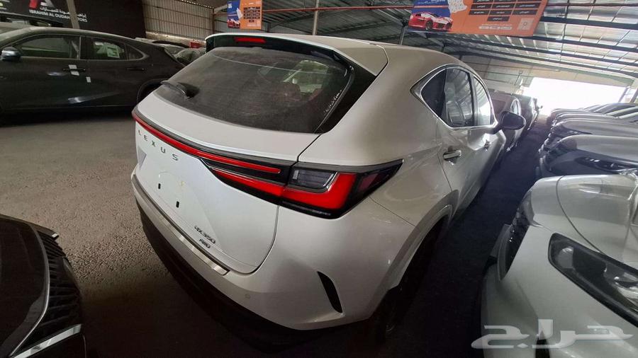 لكزسNX 350 AA سعودي 2025 ابيض و اسود و تيتانيوم - بسعر منافس63161550106627113