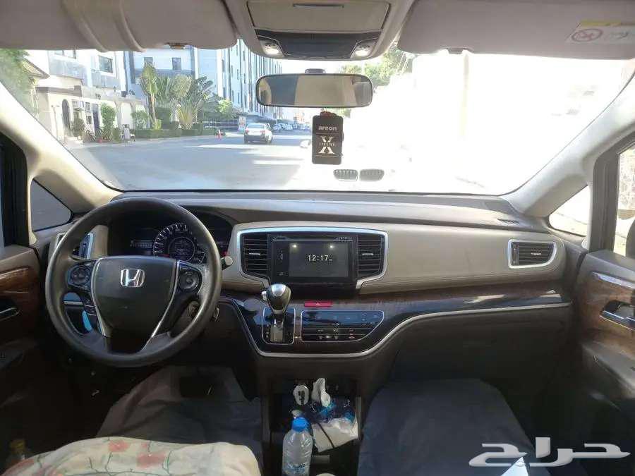 Honda Odyssey 2016 is very clean63159283348227114