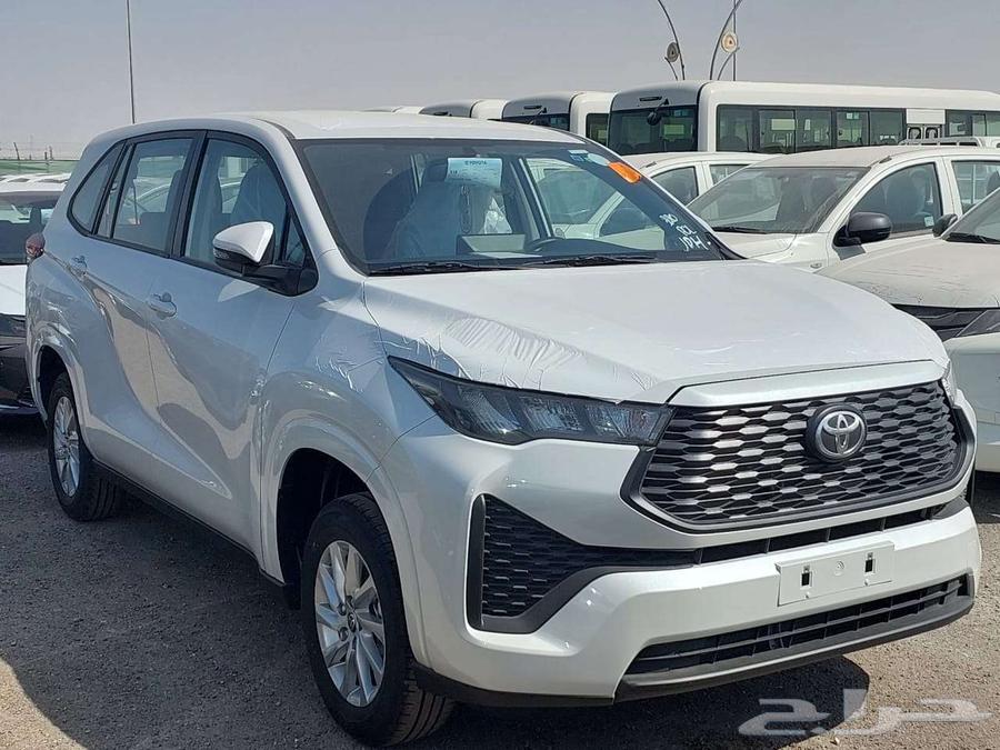 Toyota Innova Standard Model 2024, cash and installments available63162524767619111