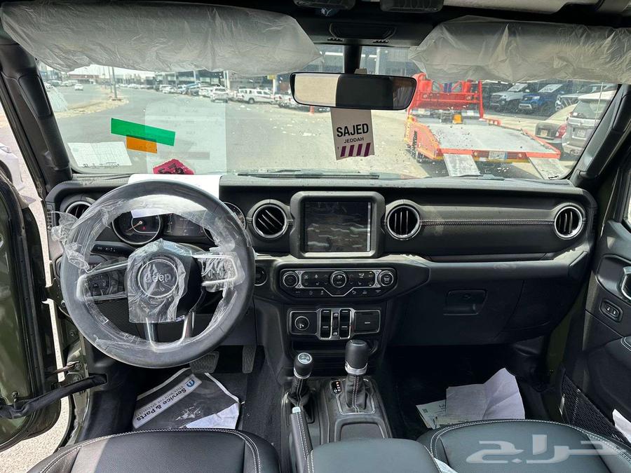 جيب رانجلر V4 صحارى موديل 2023 أقساط بأقل هامش ربح63161085420803113
