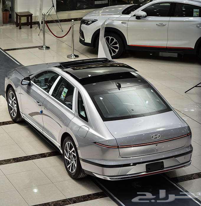 Oh people of luxury and pride, Azira 2025 has arrived, a car that lifts your head high63152316424066111