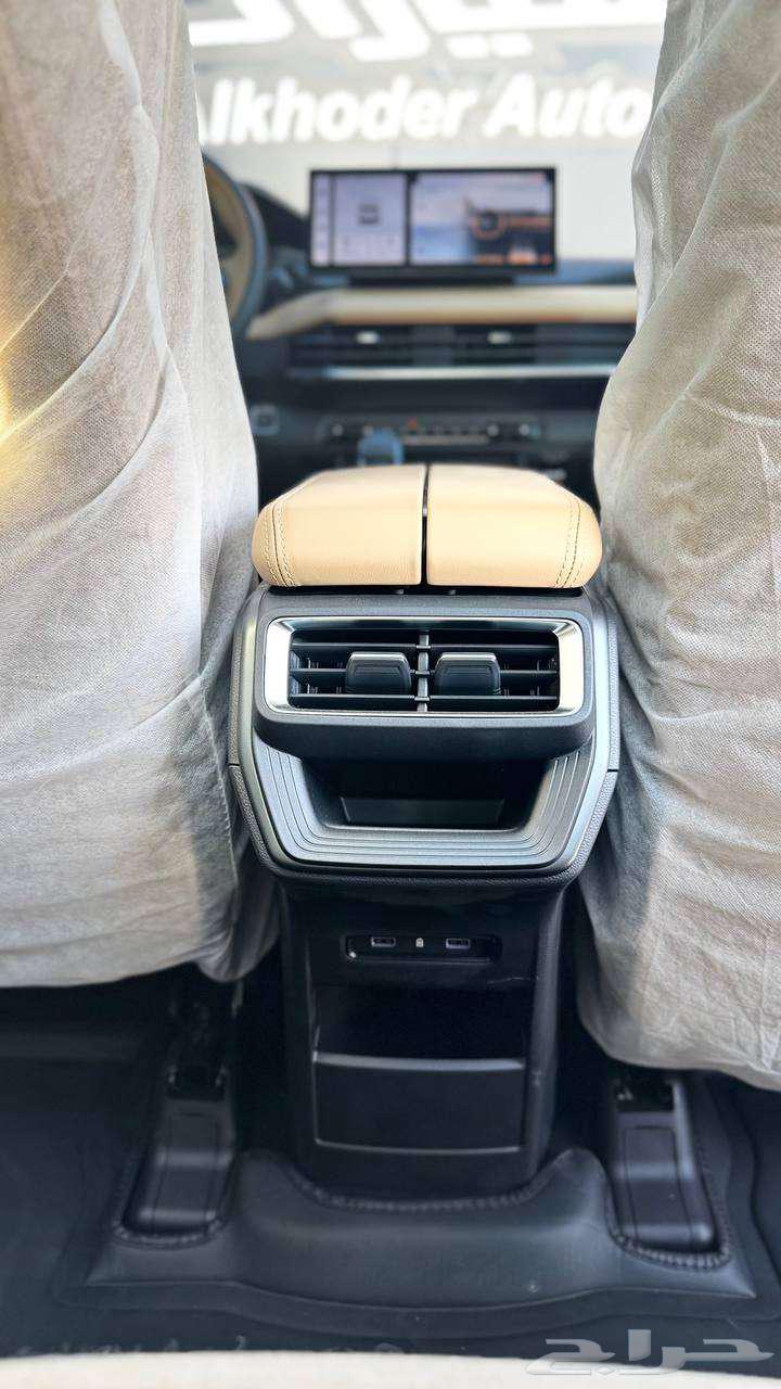 جيلي اوكافانجو GF63149618145282112