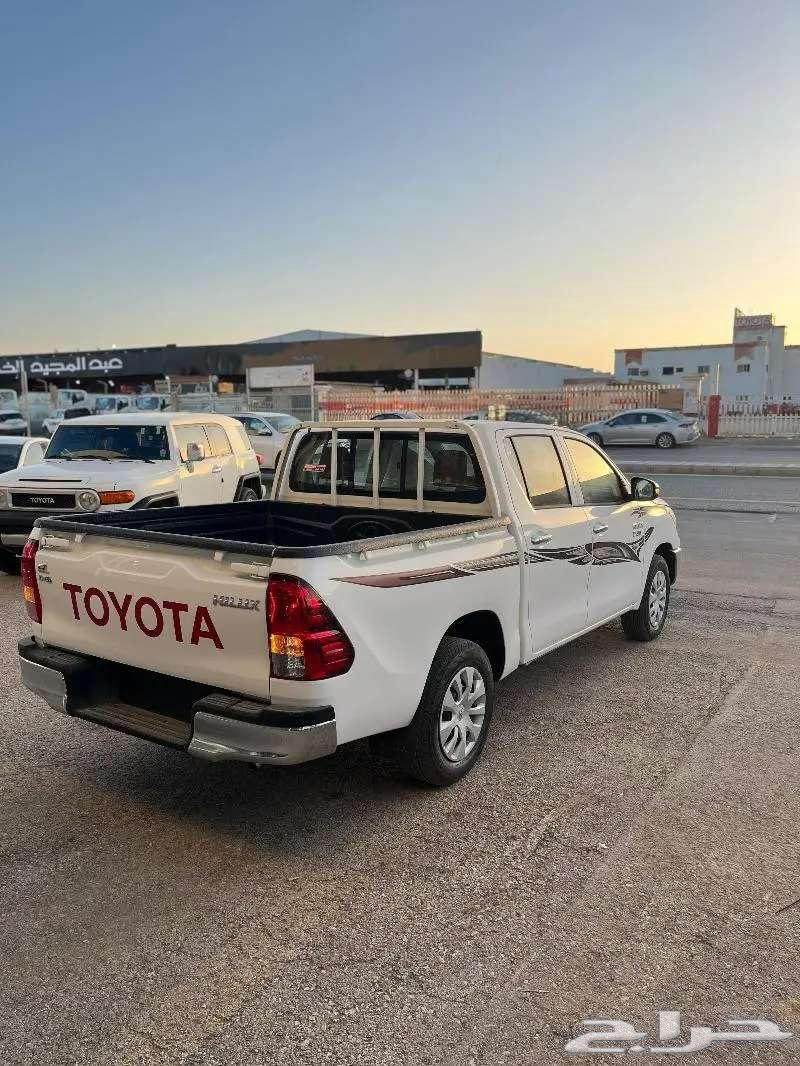 Today's offer: 2025 Hilux GMR without double cab at the lowest prices63157010857985112