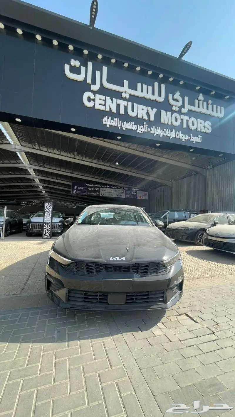 كيا K5 2025 استاندر مطور ( ابيض - رمادي )63153728816130113