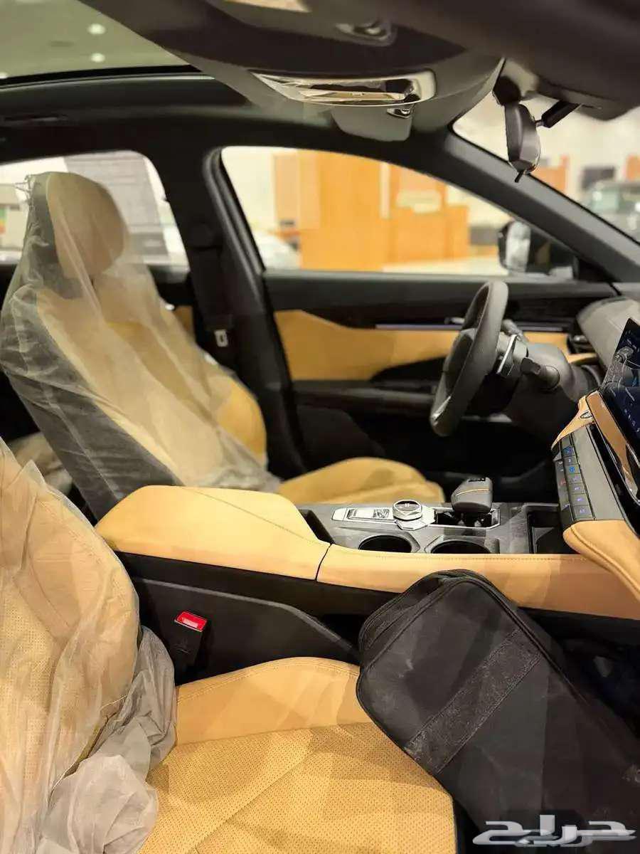 UNI-V 2025 by Changan is available now and in sport version63156568208129112