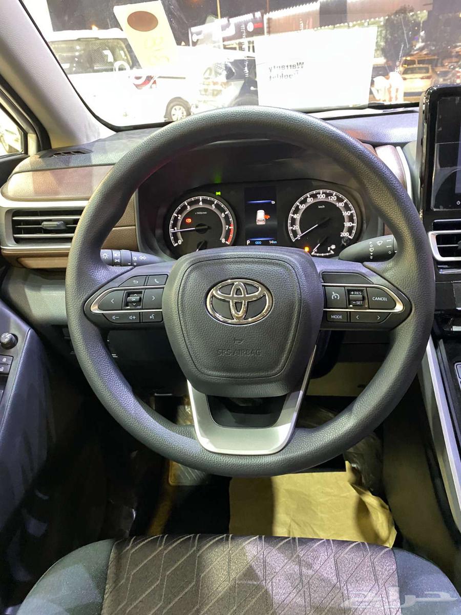 Toyota Innova GL Standard Gasoline Hybrid 202463157015296257113