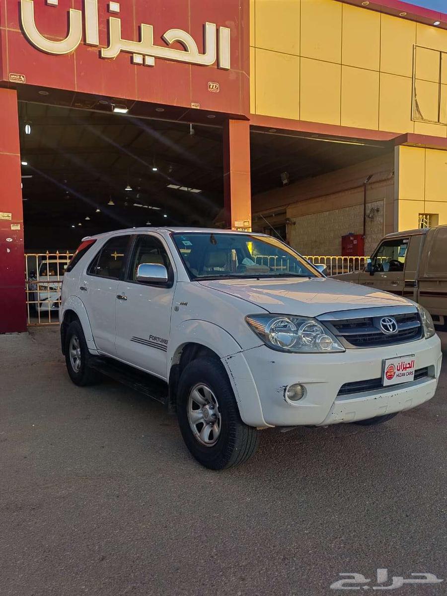 Toyota Fortuner 200663154640587651112