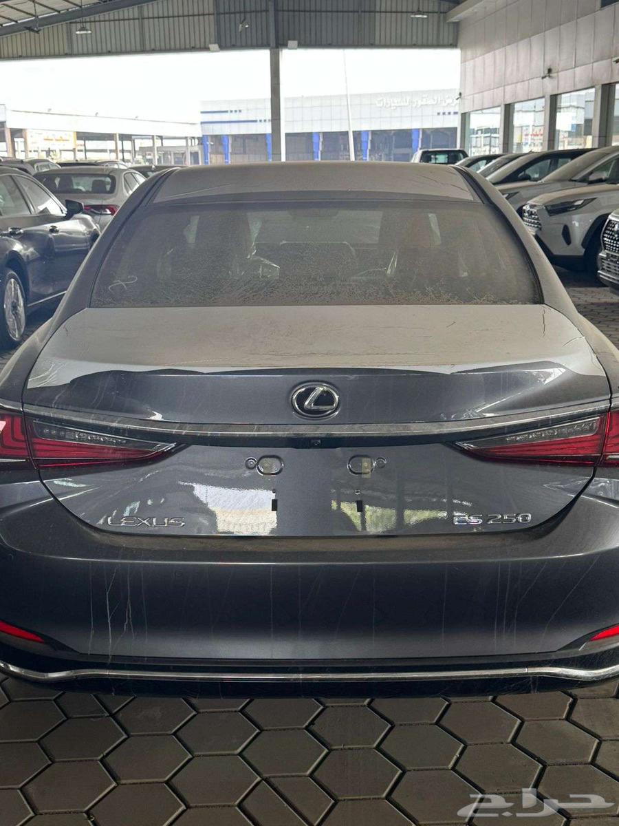 Lexus ES250AA model 202563153725470977111
