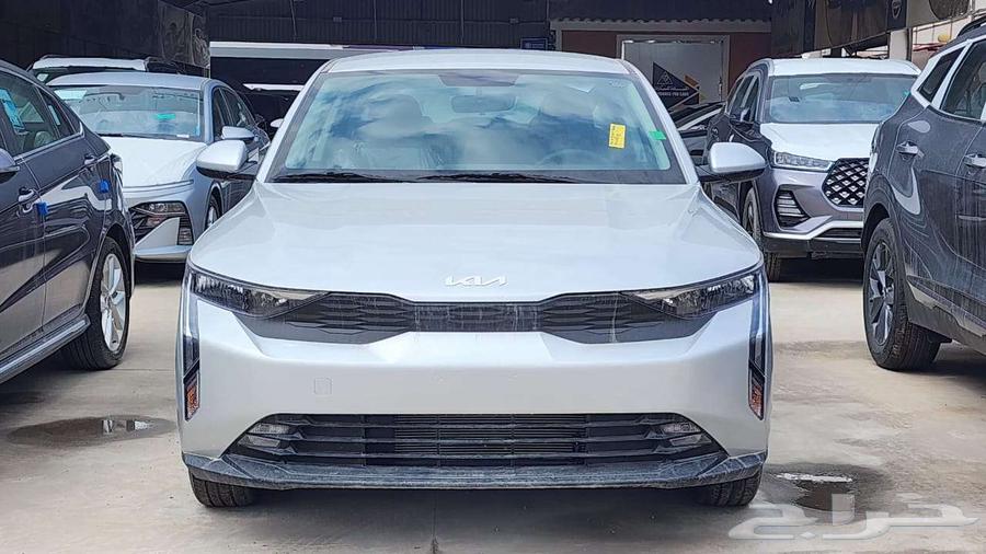 Kia K3 Standard 2024 available with various colors and excellent prices631560657922581110