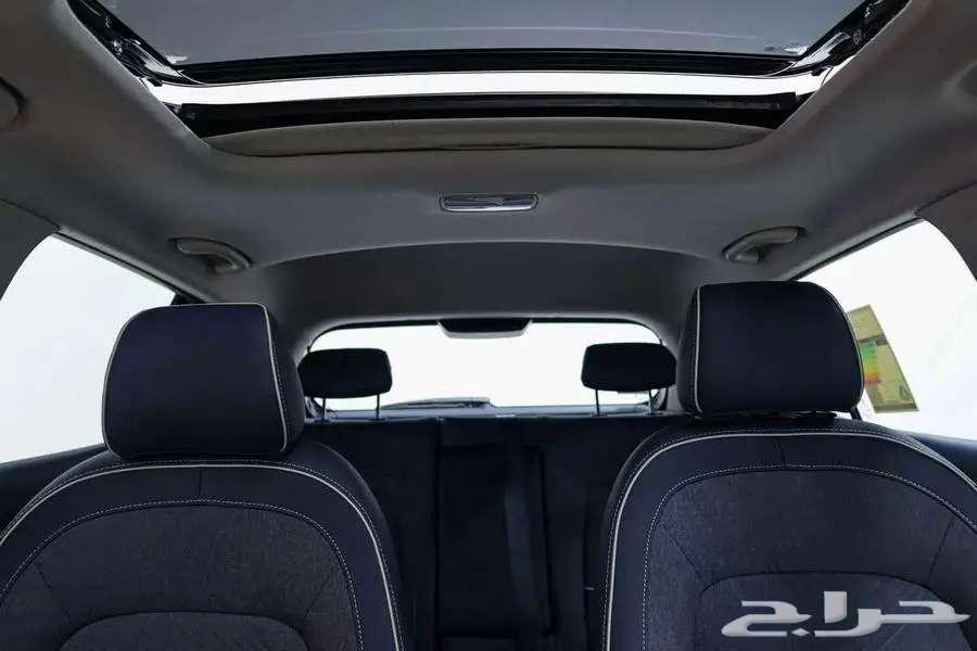 Hyundai Venue Premium, fully loaded, 2024 model, lowest profit margin63153718291971114