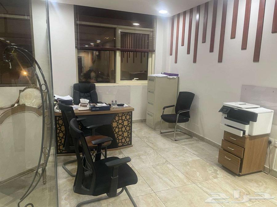 مكتب جاهز للتقبيل62889401780097113