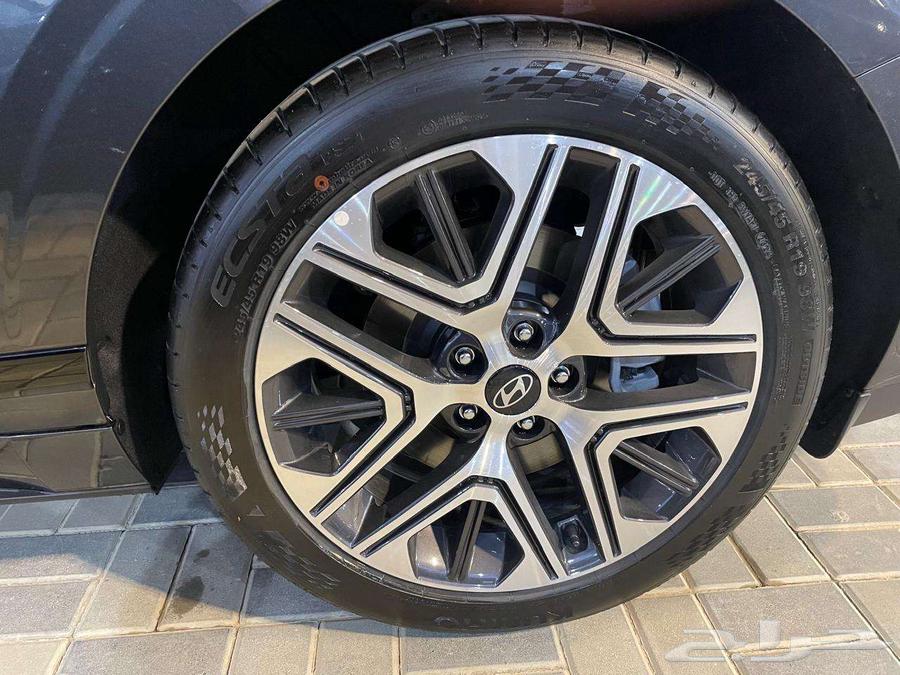 Hyundai Azera Premium 202563151866013442113