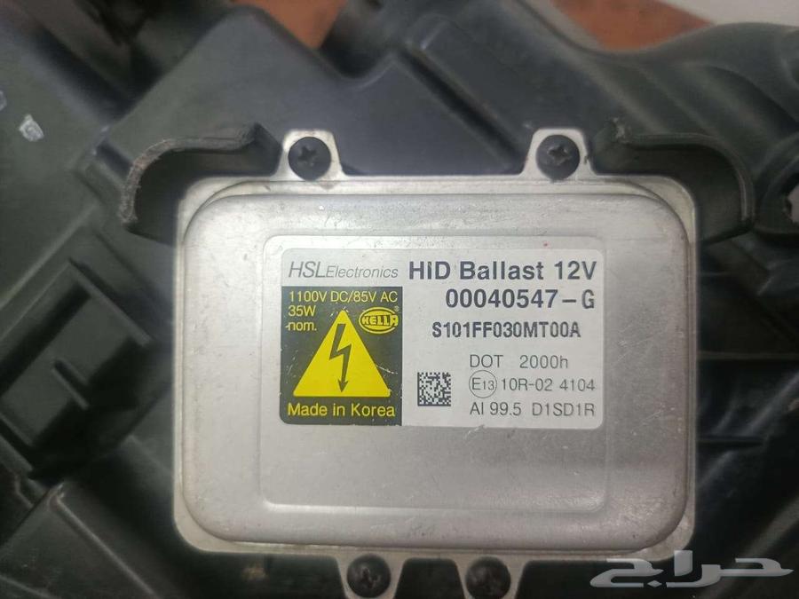 Used original left side Azera Xenon candle 2012-201763151877039234113