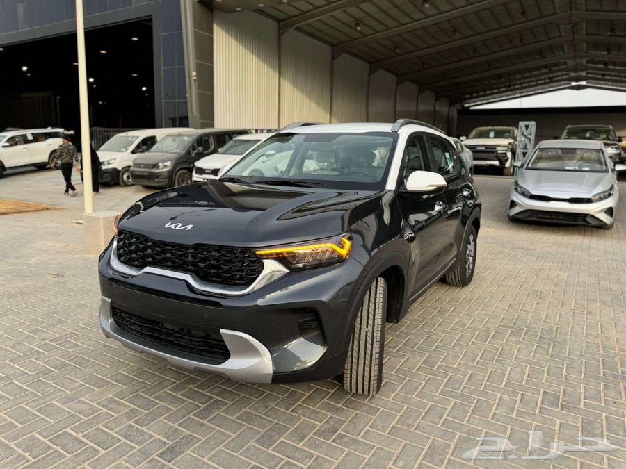 Kia Sonet 66,000 including tax, 2023 model63156053988737111