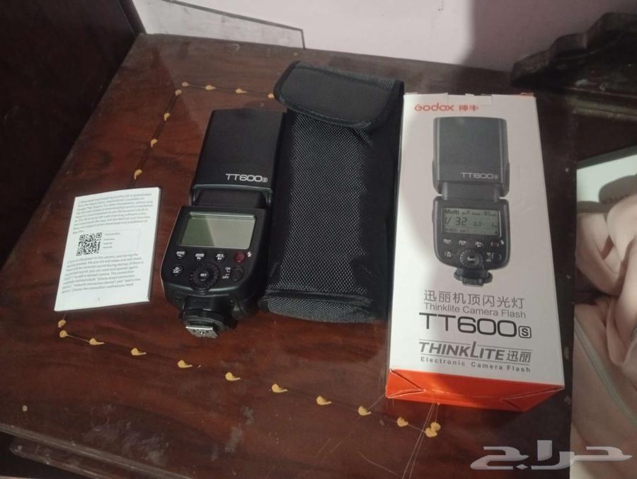 For sale new unused Godox TT600 flash631000925455391127