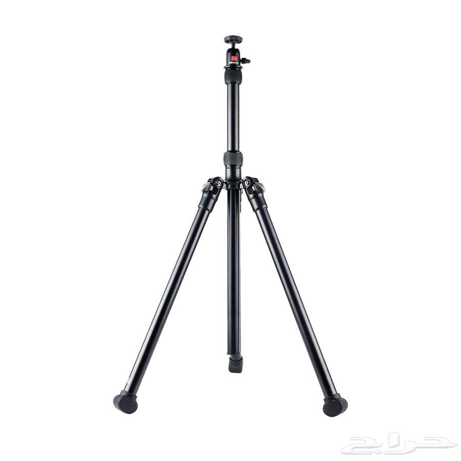 Stand projector and 360-degree rotating camera with a sturdy base63100116992642111