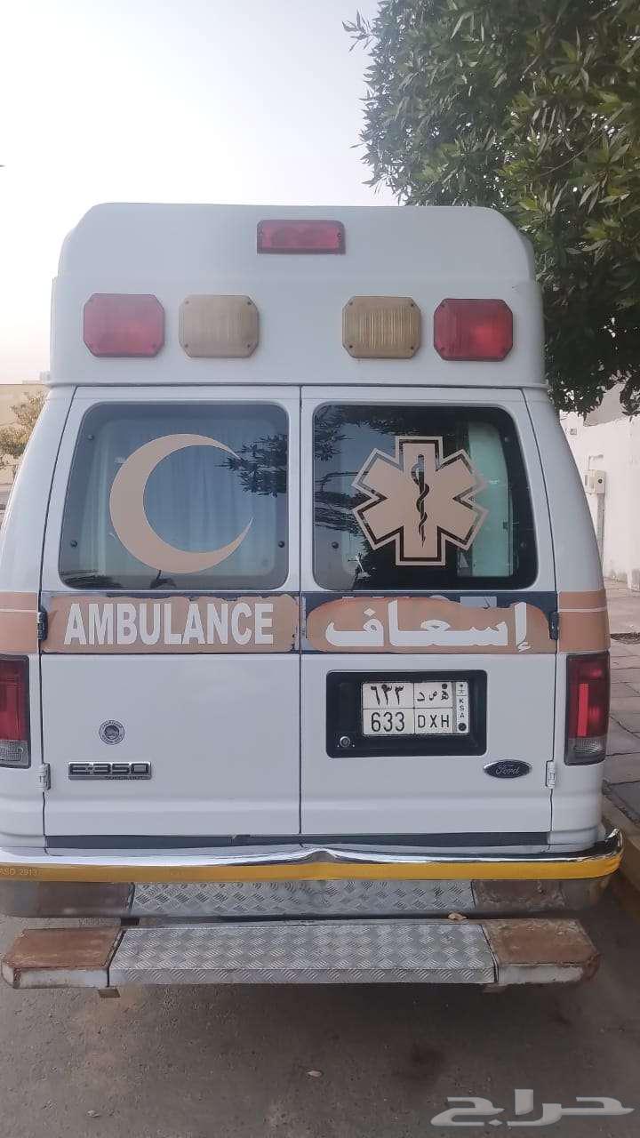 سيارة اسعاف مجهزة بكامل الاحتياجات وجاهز للعم (فور فان 2006)631472202598431128