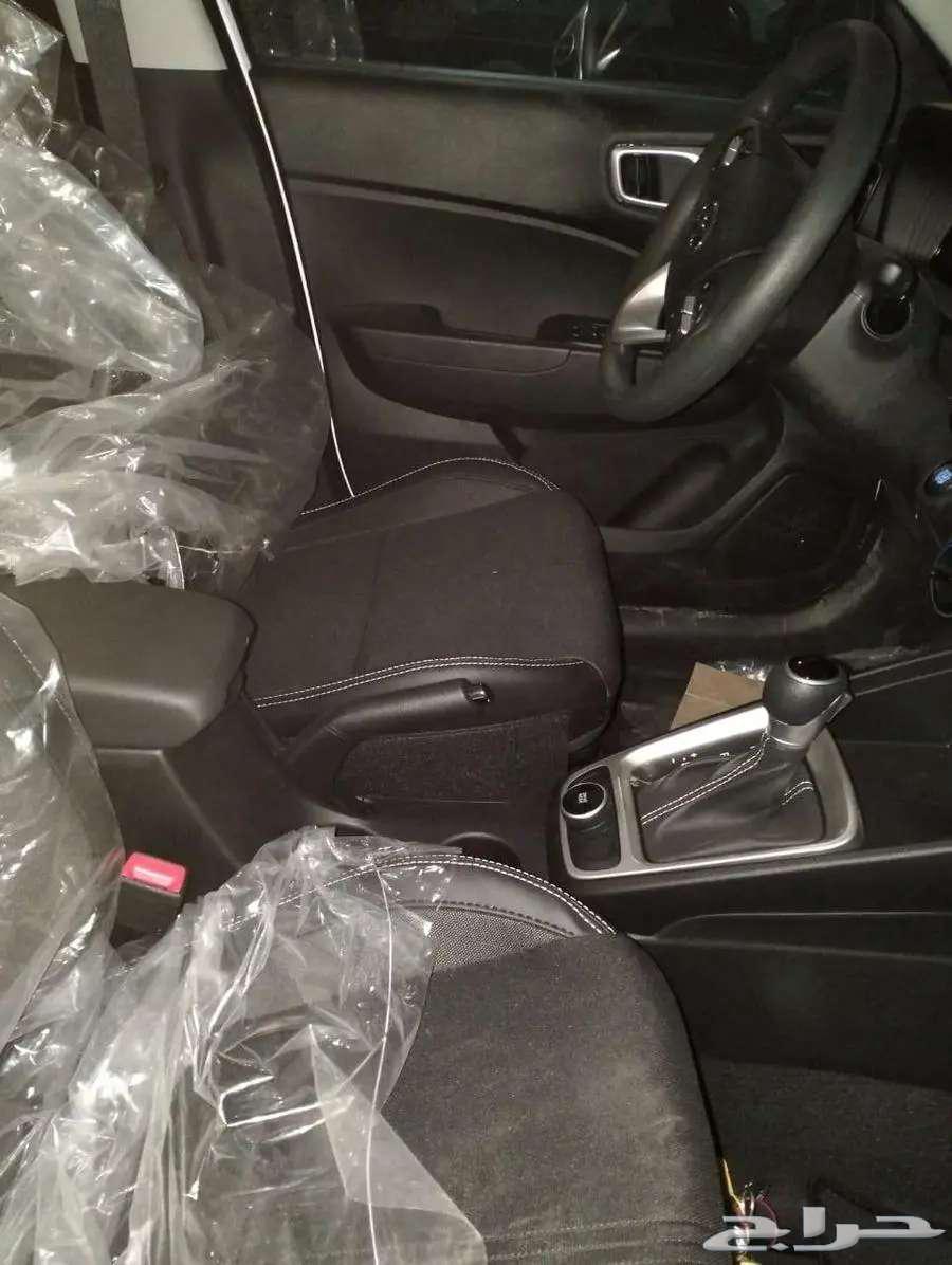 Hyundai Venue Smart - Lowest Price63150057146498112