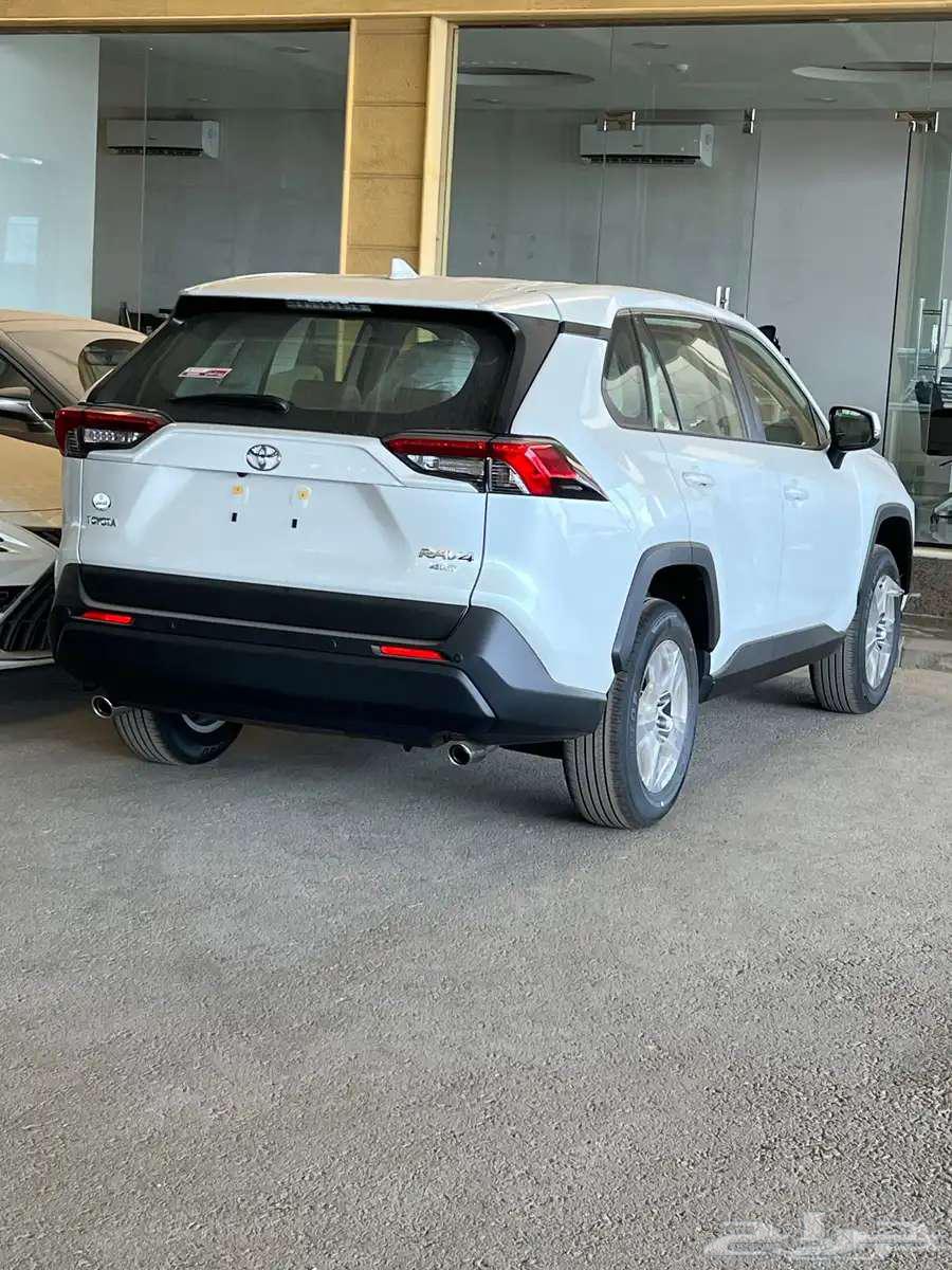 Toyota RAV4 Standard Double Saudi 2025 available at Al-Hassan63151895381123112