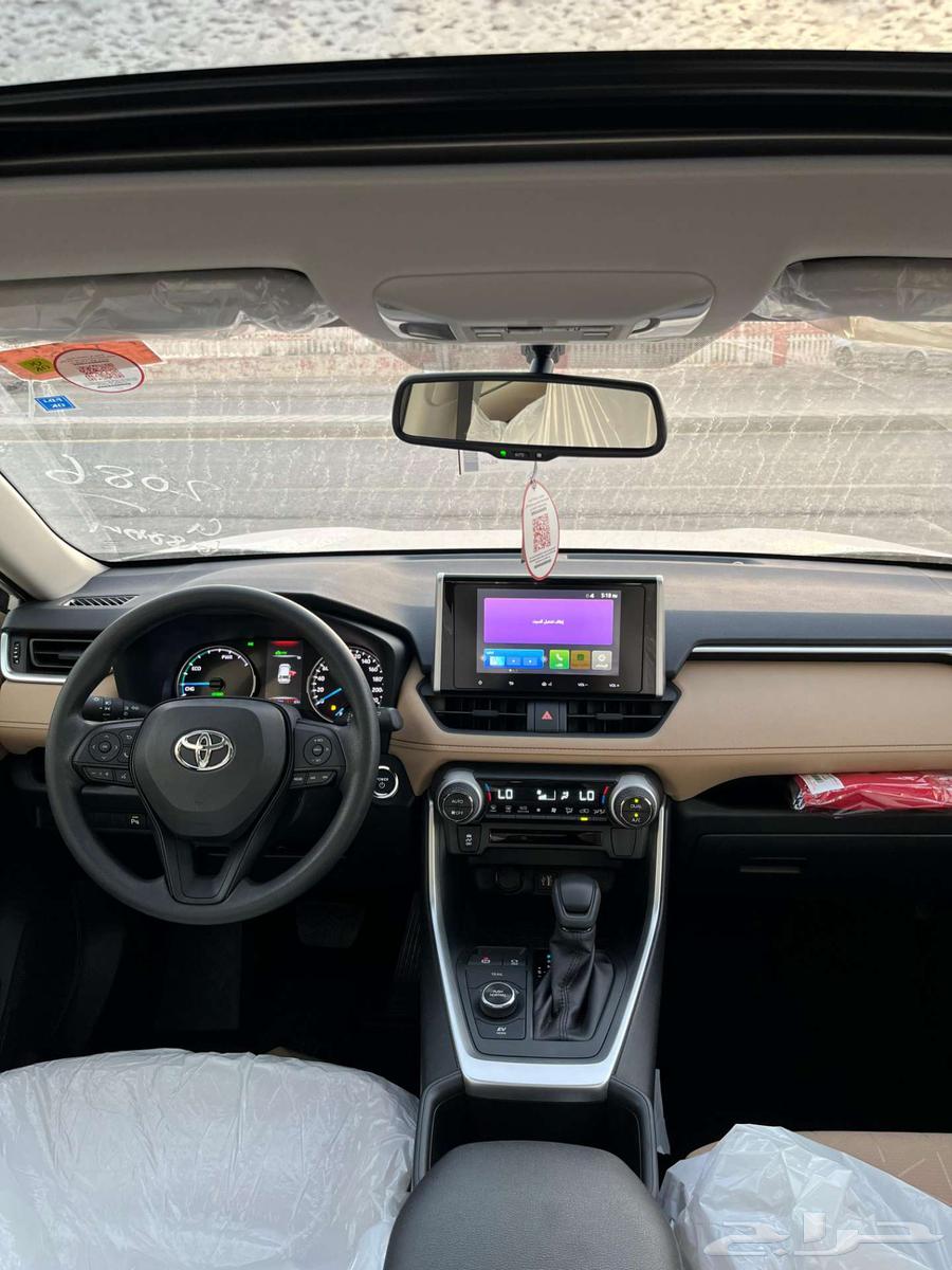 Toyota RAV4 2025 LE and XLE, cash and installments63151899209219114