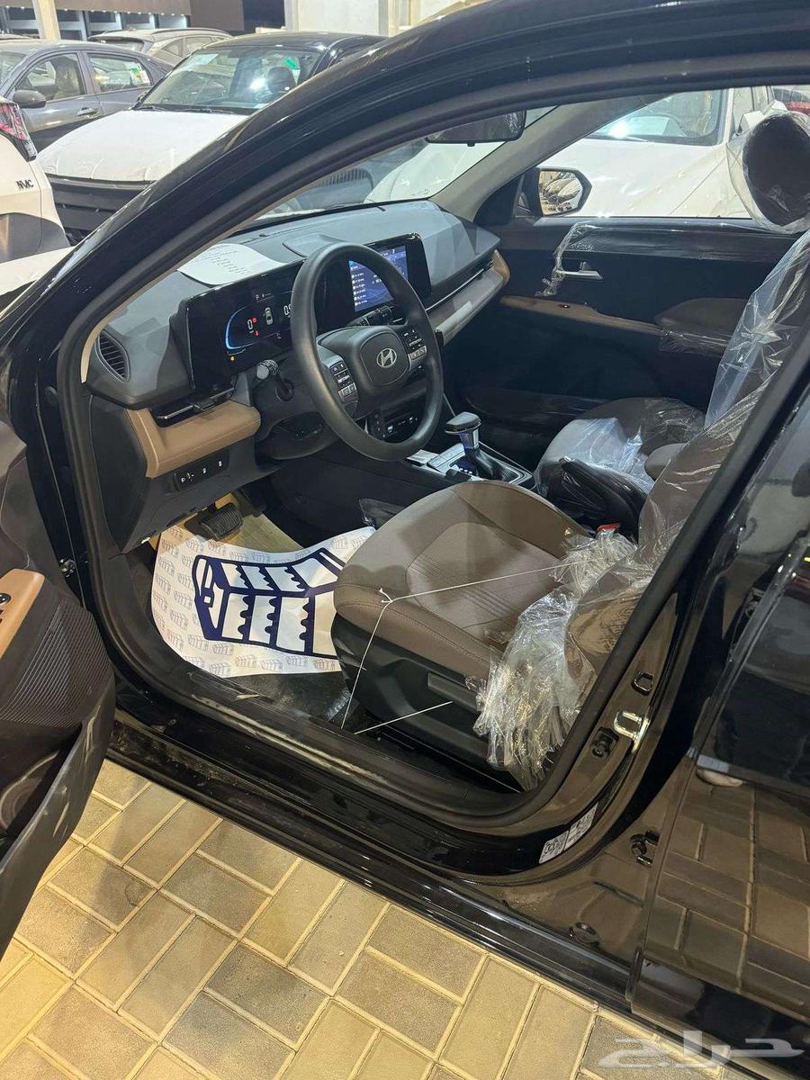 Hyundai Exn Smart 2025, black color, brown interior63150505943811113