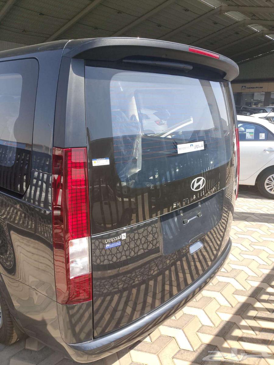 Hyundai Staria 9-seater diesel 2.2 CC model 202563152798913154113